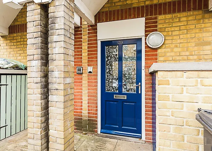 2Br, Gated Parking, 50" Tv, Nespresso Machine